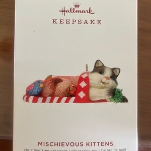 Hallmark Mischievous Kittens 2019 NIB
